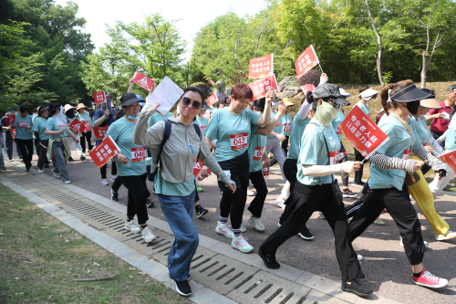 走起！2024足力健老人鞋全民健步走活动·镇江站圆满成功